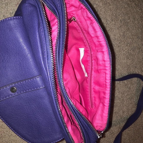 NWOT Purple Crossbody Bag - Picture 6 of 8